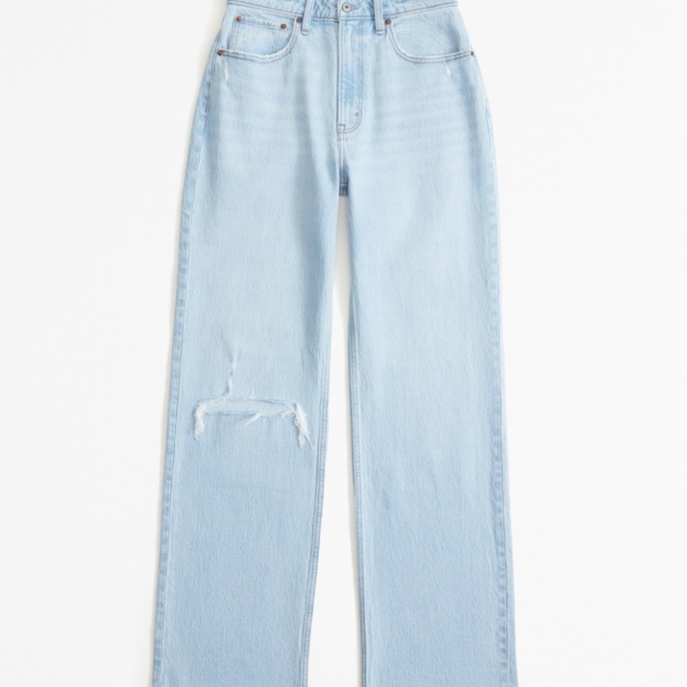 NWT Abercrombie & Fitch Curve Love 90s Relaxed Jeans Size 16L 33 Light Destroy